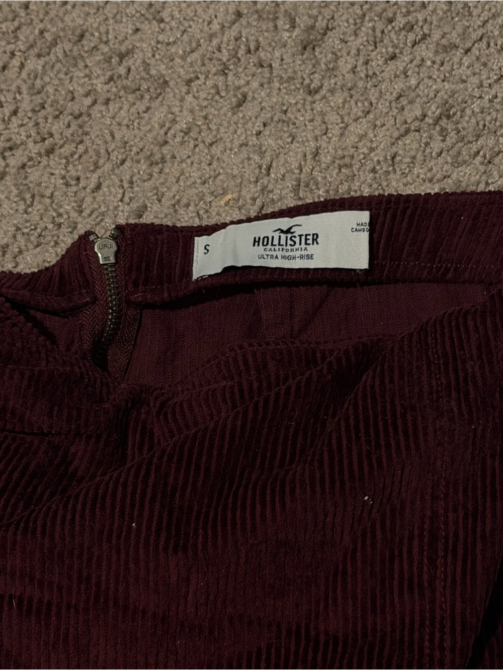 Hollister Women’s Corduroy Skirt in Deep Burgundy